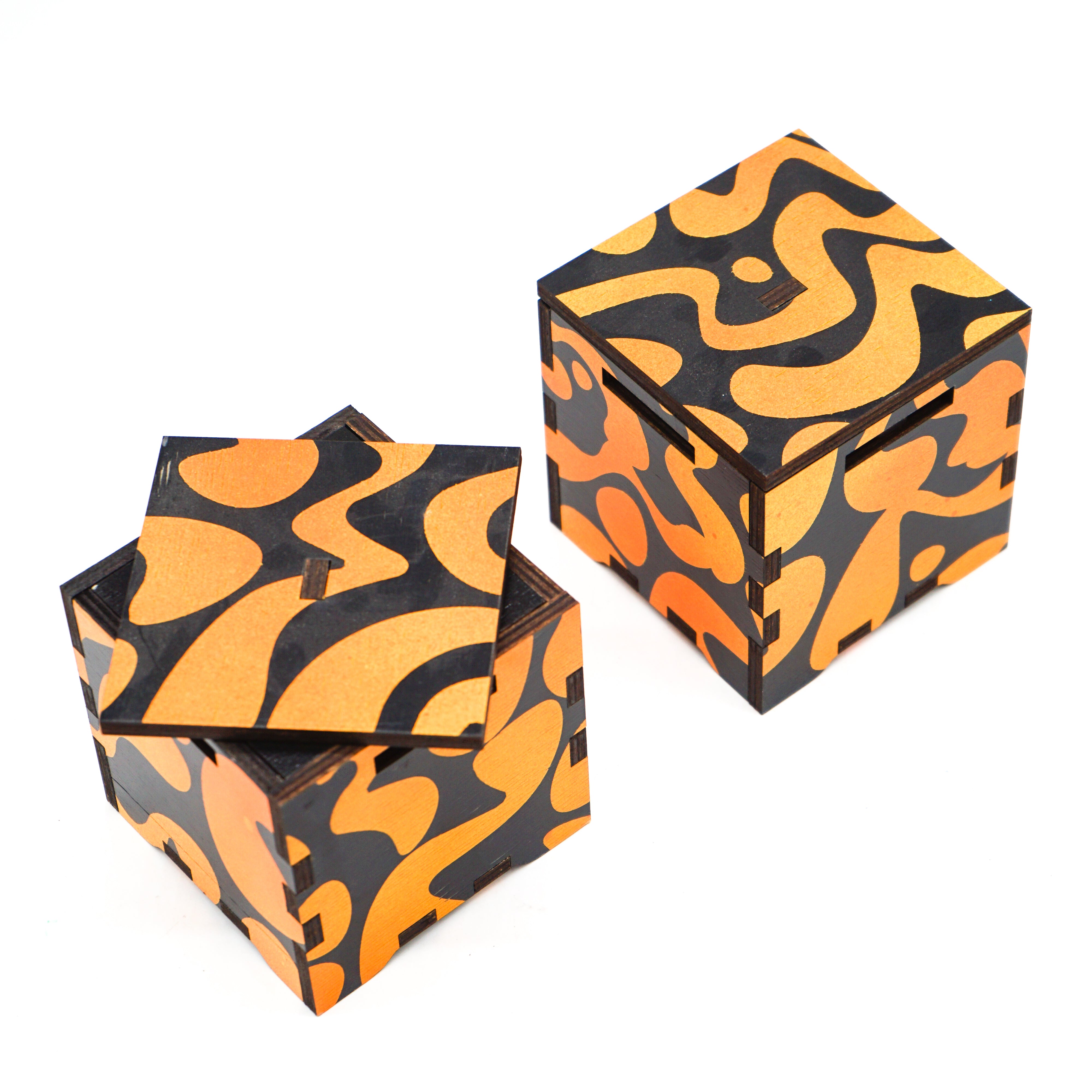 "Midnight Lava" Twist Cube